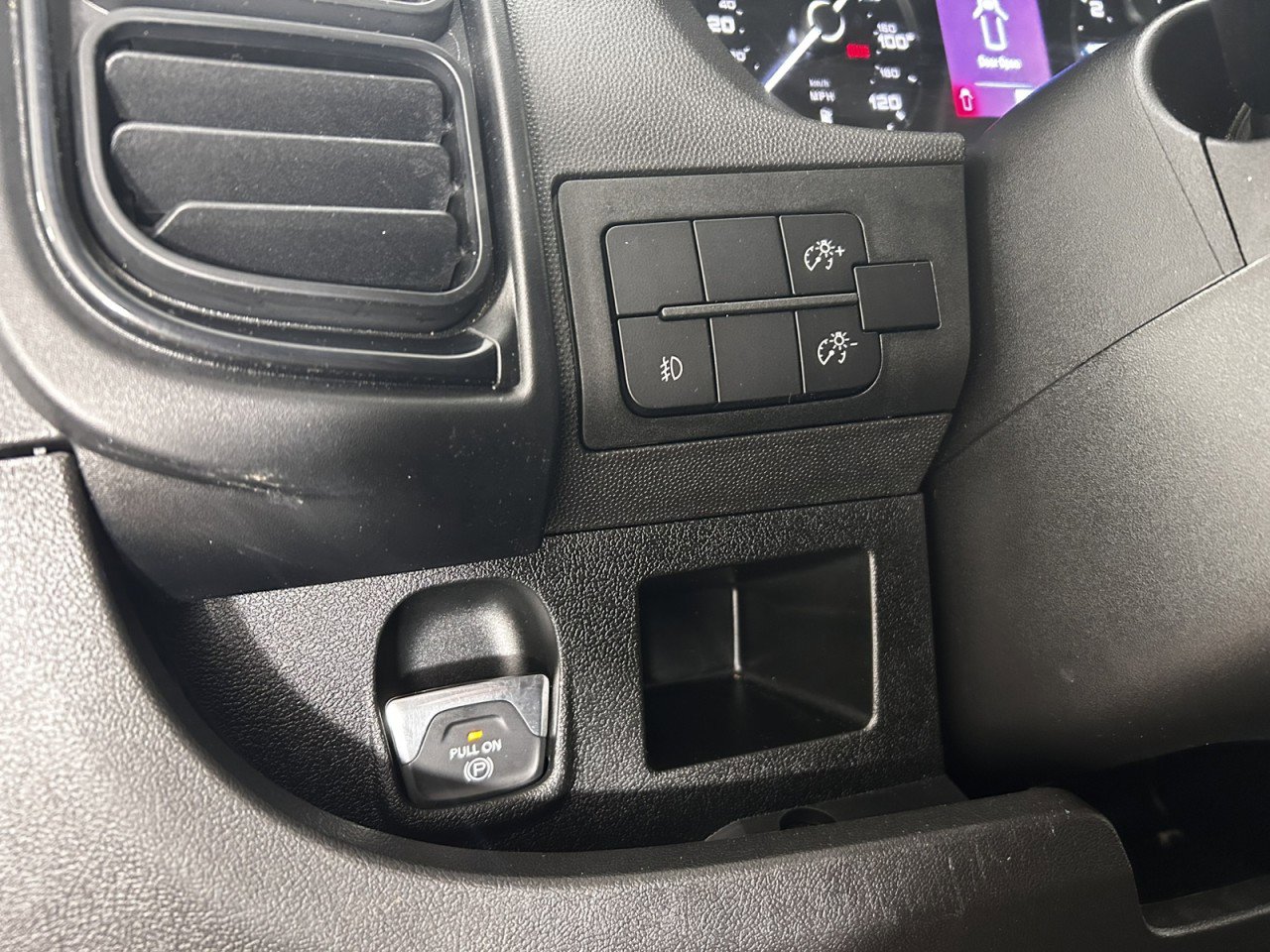 Used 2026 RAM ProMaster 2500 w/ Convenience Group FWD image 24