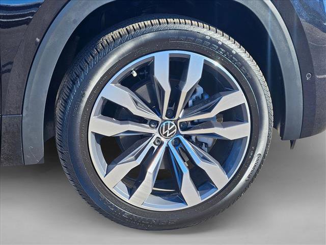 Used 2023 Volkswagen Atlas SEL Premium image 21