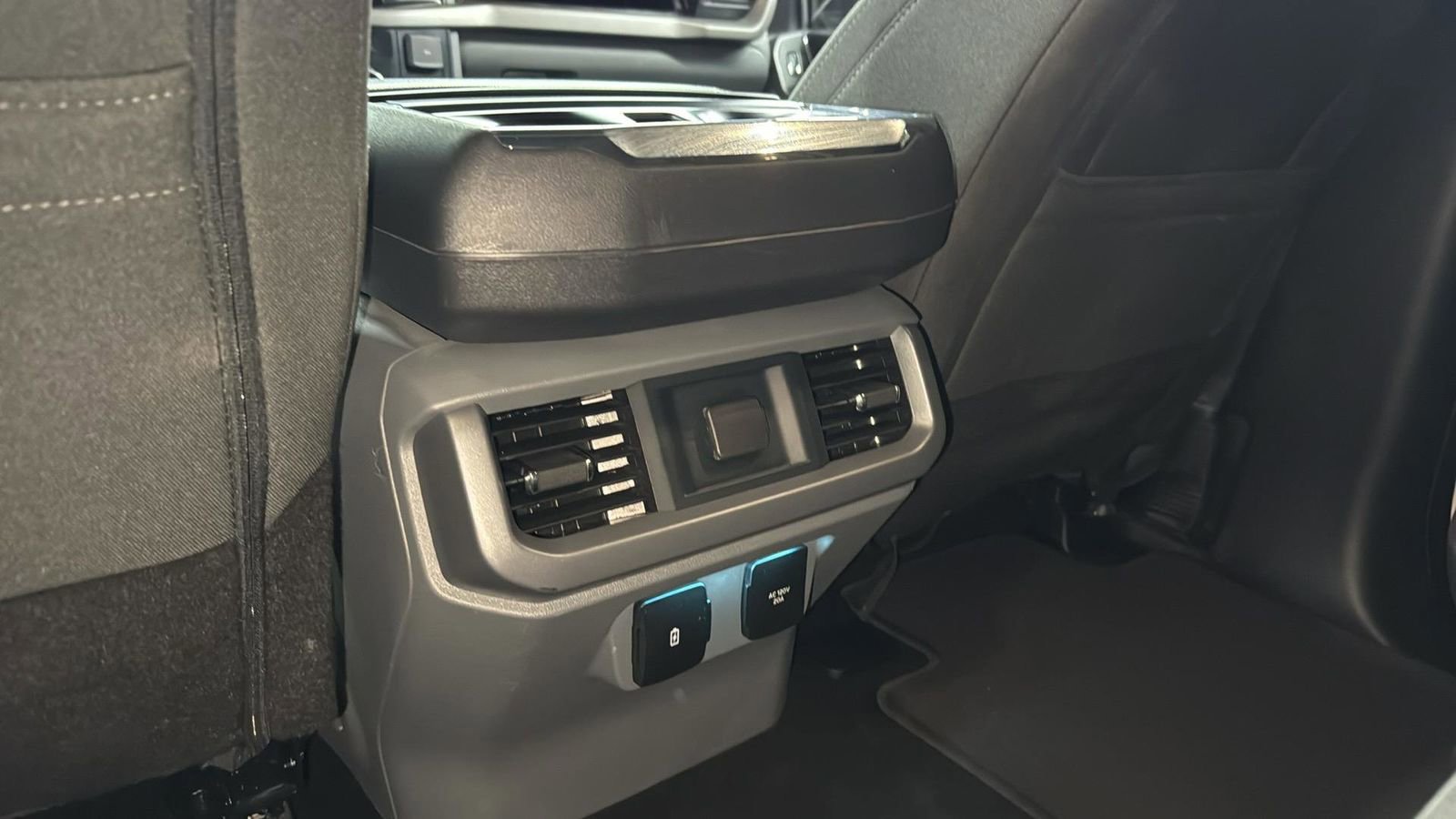 Used 2025 Ford F150 XLT w/ Equipment Group 301A Standard image 27