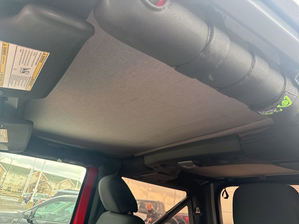 Used 2018 Jeep Wrangler Sport image 32