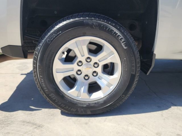 Used 2018 Chevrolet Silverado 1500 LT w/ All Star Edition AWD/4WD image 31