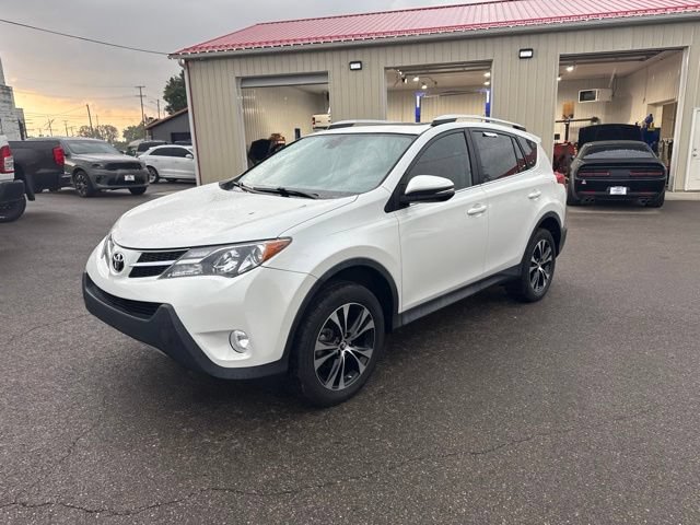 Used 2015 Toyota RAV4 Limited w/ Technology Package FWD image 7