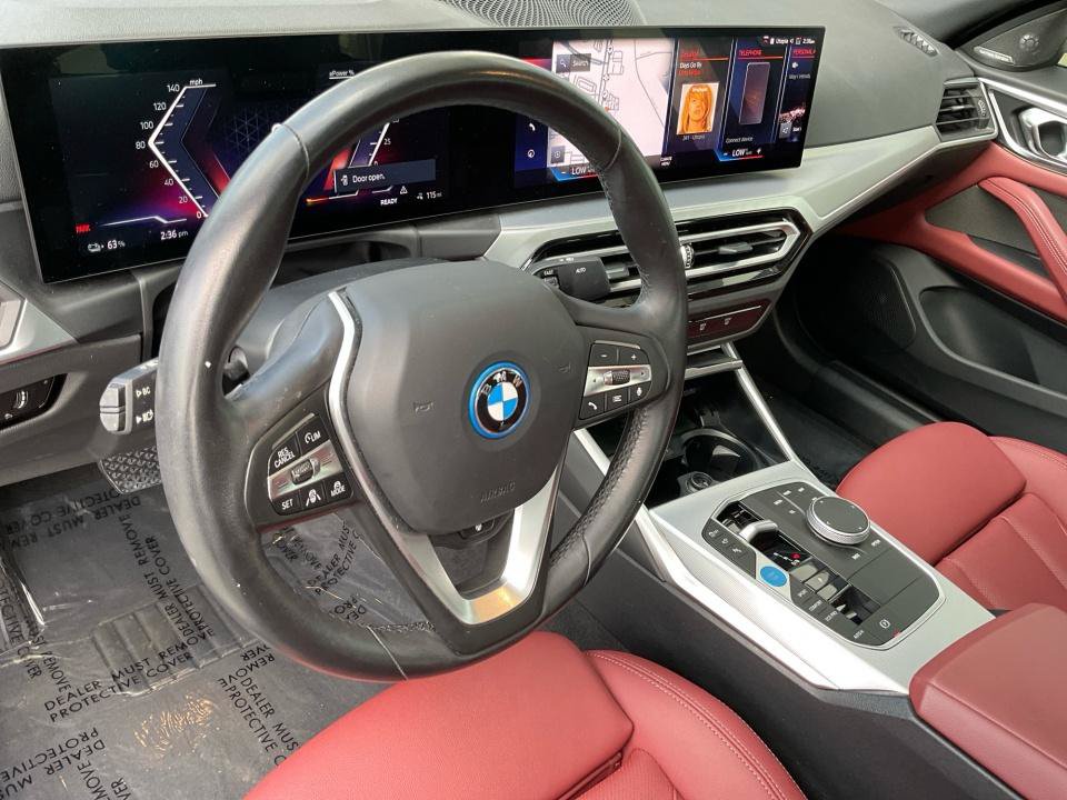 Used 2023 BMW i4 eDrive40 RWD image 10