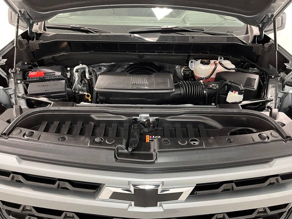 Used 2024 Chevrolet Silverado 1500 RST AWD/4WD image 24