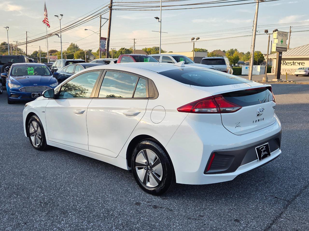 Used 2020 Hyundai Ioniq Blue FWD image 8