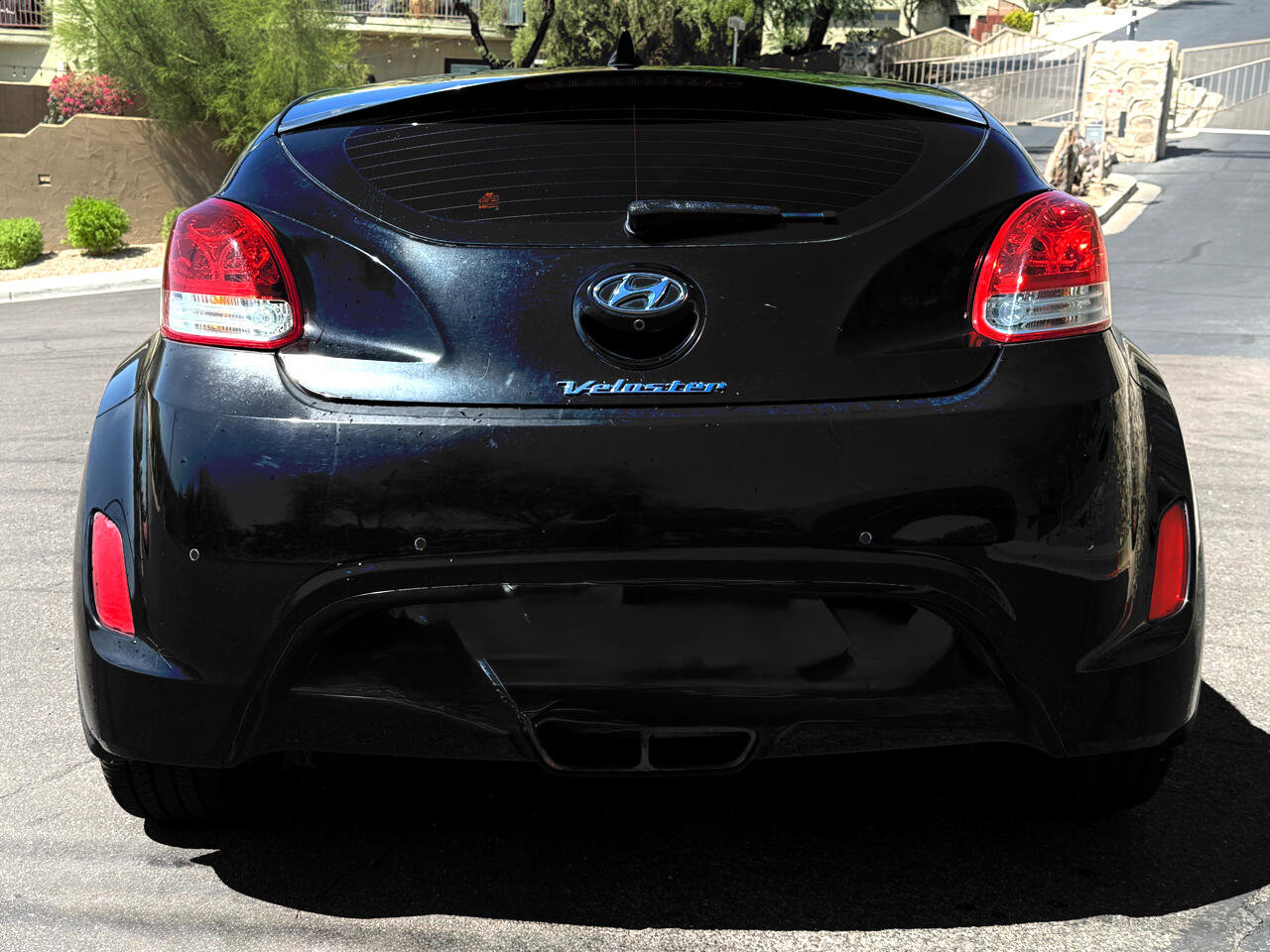 Used 2016 Hyundai Veloster w/ Option Group 02 image 4
