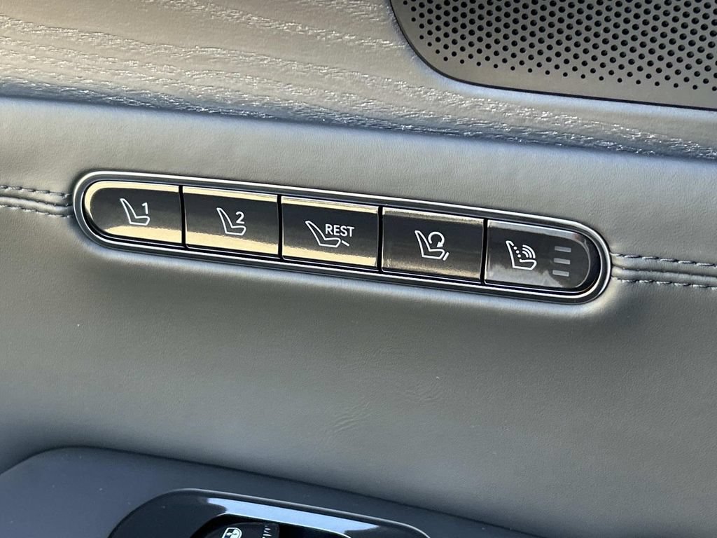 New 2026 Genesis G90 3.5T Prestige AWD/4WD image 25