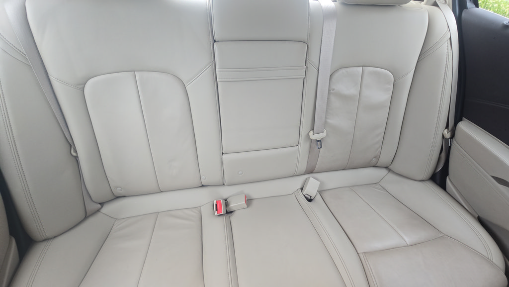 Used 2015 Buick LaCrosse Leather w/ Experience Buick Package FWD image 10