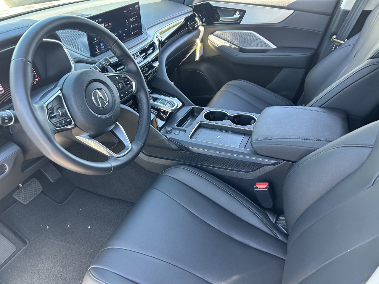 Certified 2026 Acura MDX FWD image 30