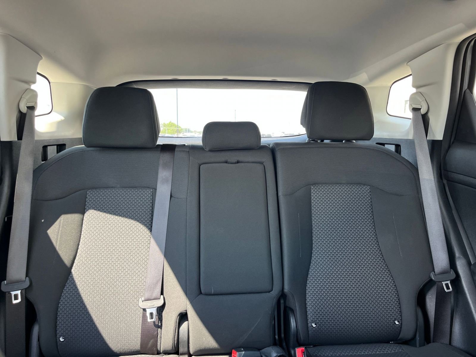 Used 2025 Kia Sportage LX FWD image 37