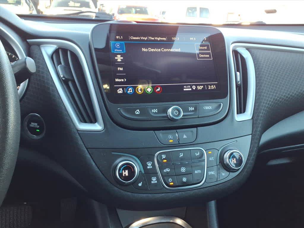 Used 2024 Chevrolet Malibu LT FWD image 14