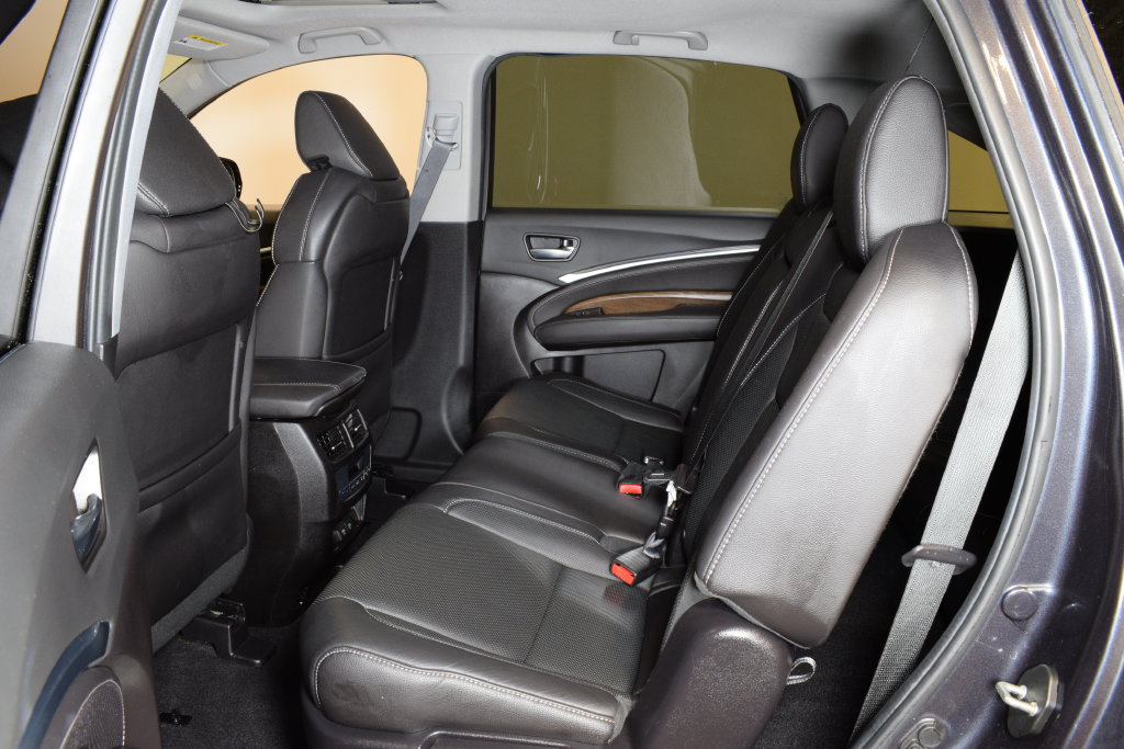 Used 2020 Acura MDX w/ Technology Package AWD/4WD image 29
