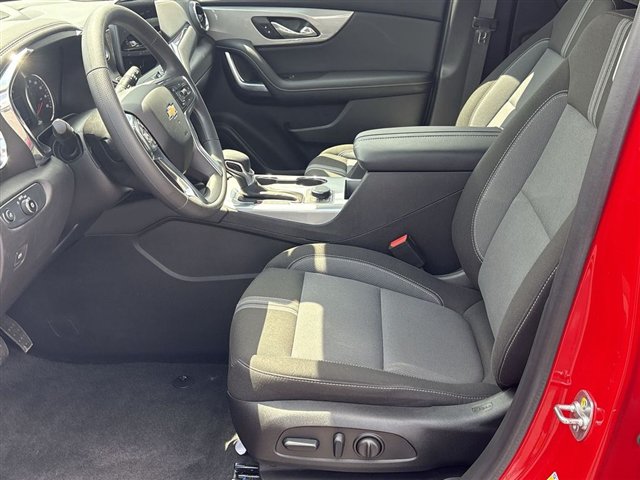 Certified 2024 Chevrolet Blazer LT w/ Convenience Package FWD image 18