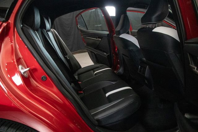 Used 2026 Toyota Camry SE image 18