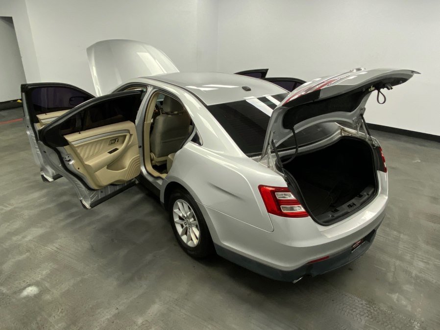 Used 2013 Ford Taurus SE image 45