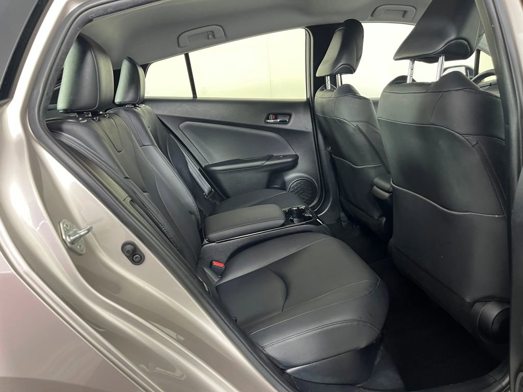 Used 2017 Toyota Prius Prime Premium image 15