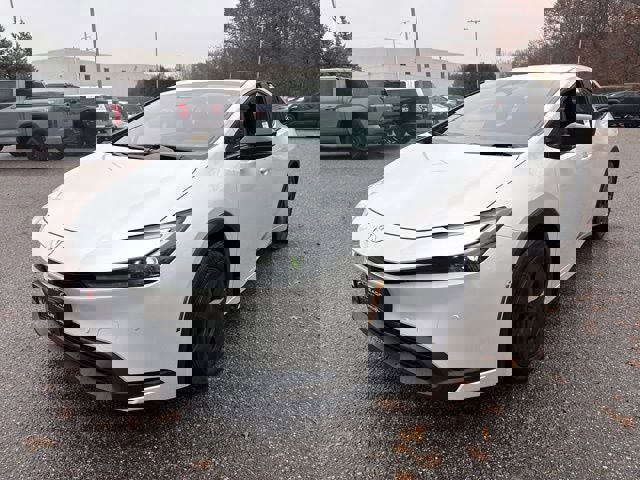 Used 2026 Toyota Prius LE image 4