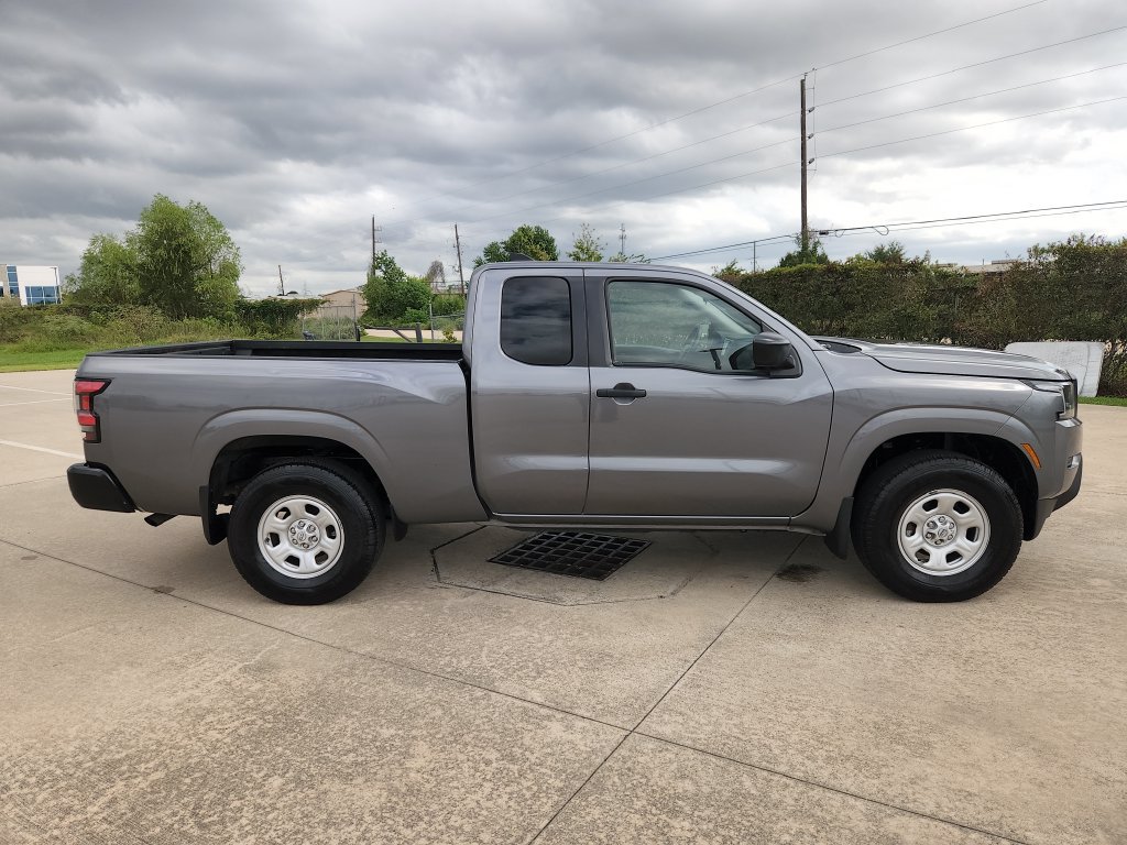 Used 2022 Nissan Frontier S w/ Technology Package AWD/4WD image 4