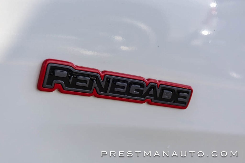 Used 2023 Jeep Renegade Trailhawk image 37