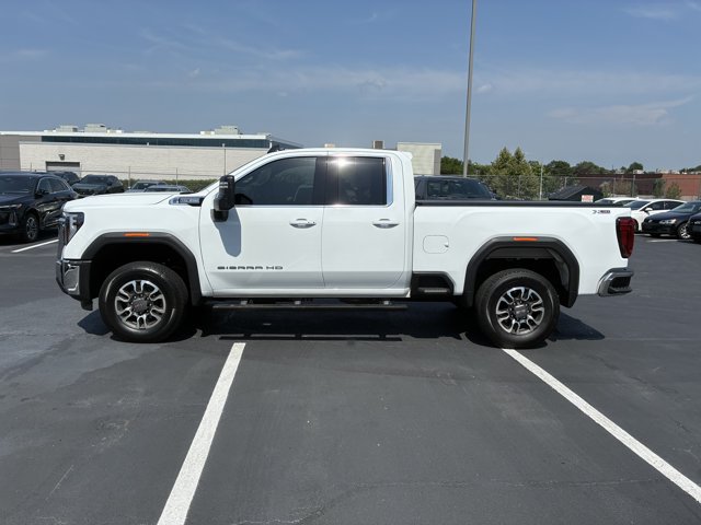 Used 2025 GMC Sierra 2500 SLE w/ SLE Value Package; AWD/4WD image 8