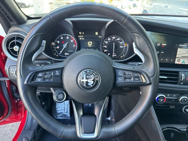 Used 2021 Alfa Romeo Giulia Ti Sport image 11