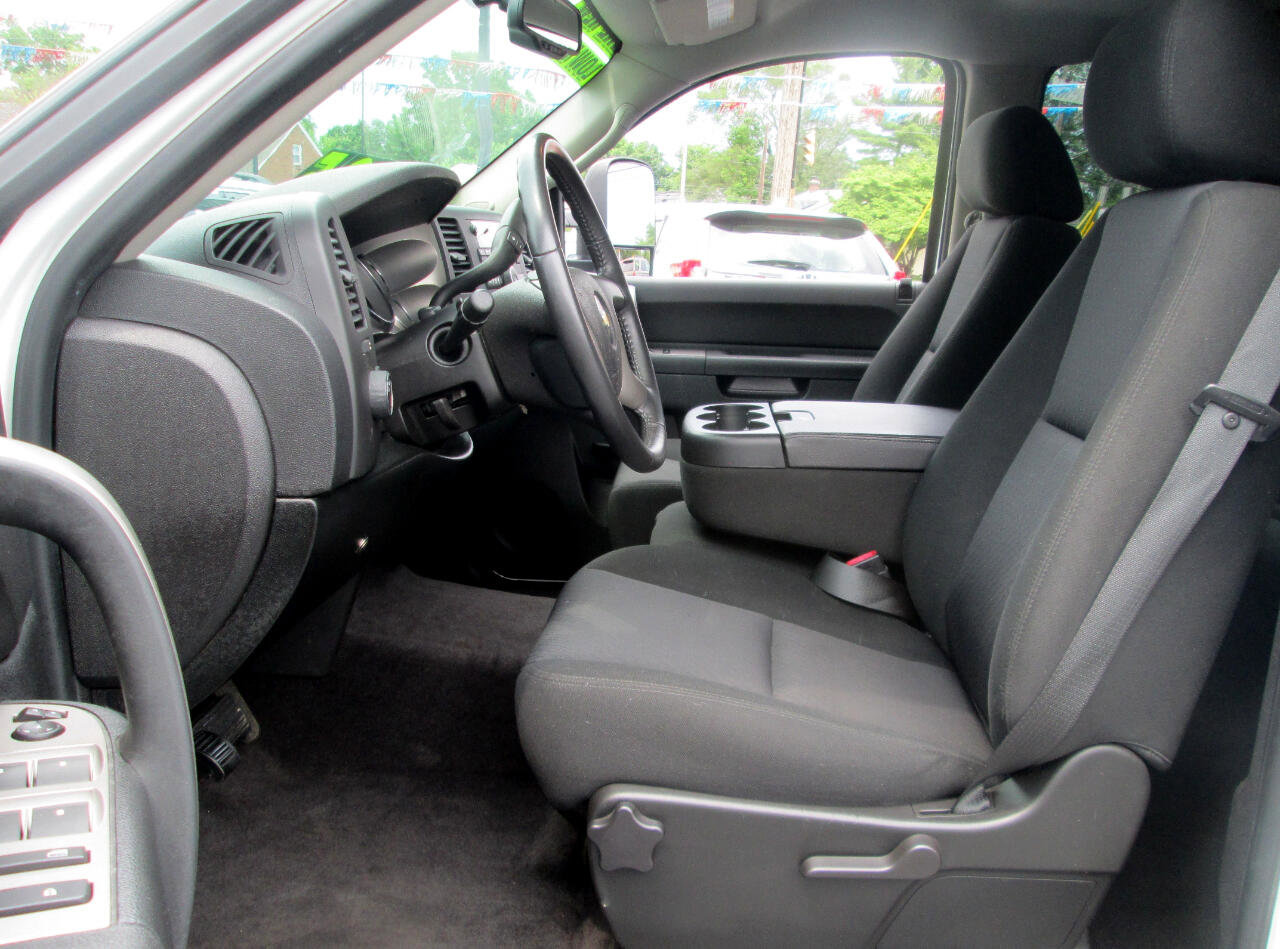 Used 2010 Chevrolet Silverado 2500 LT image 12