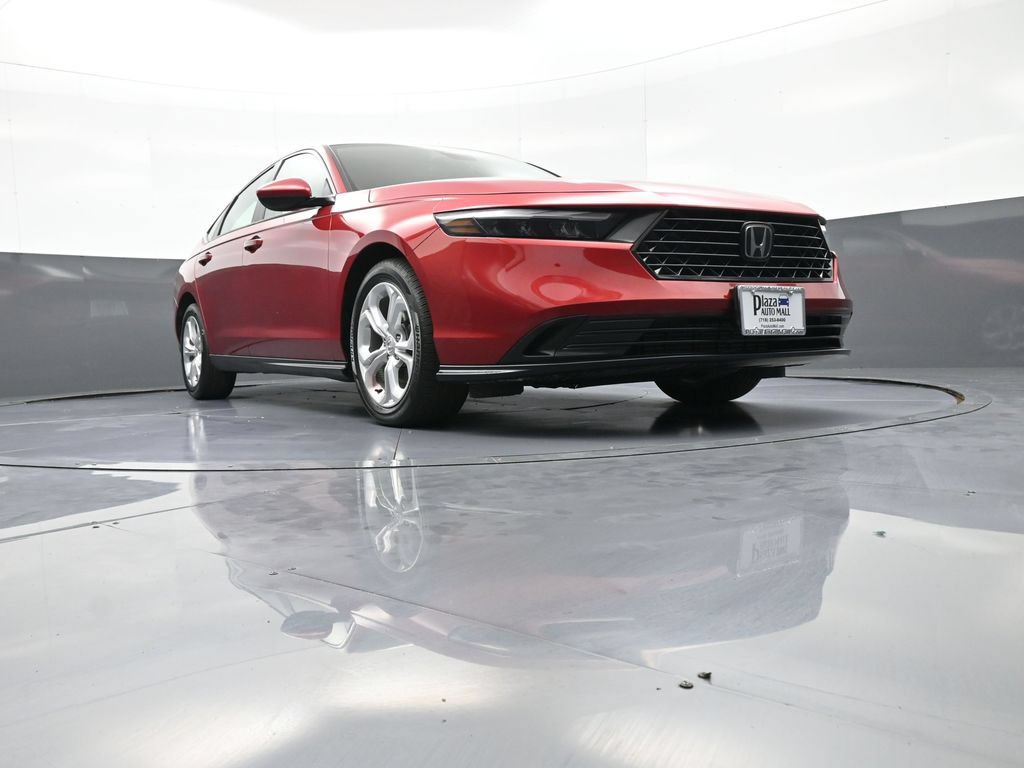 Certified 2023 Honda Accord LX image 27