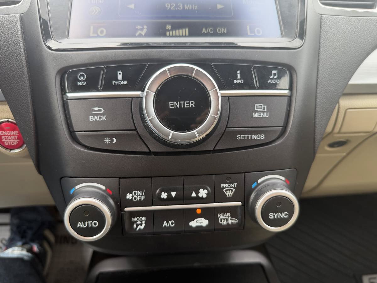 Used 2016 Acura RDX w/ Advance Package AWD/4WD image 20