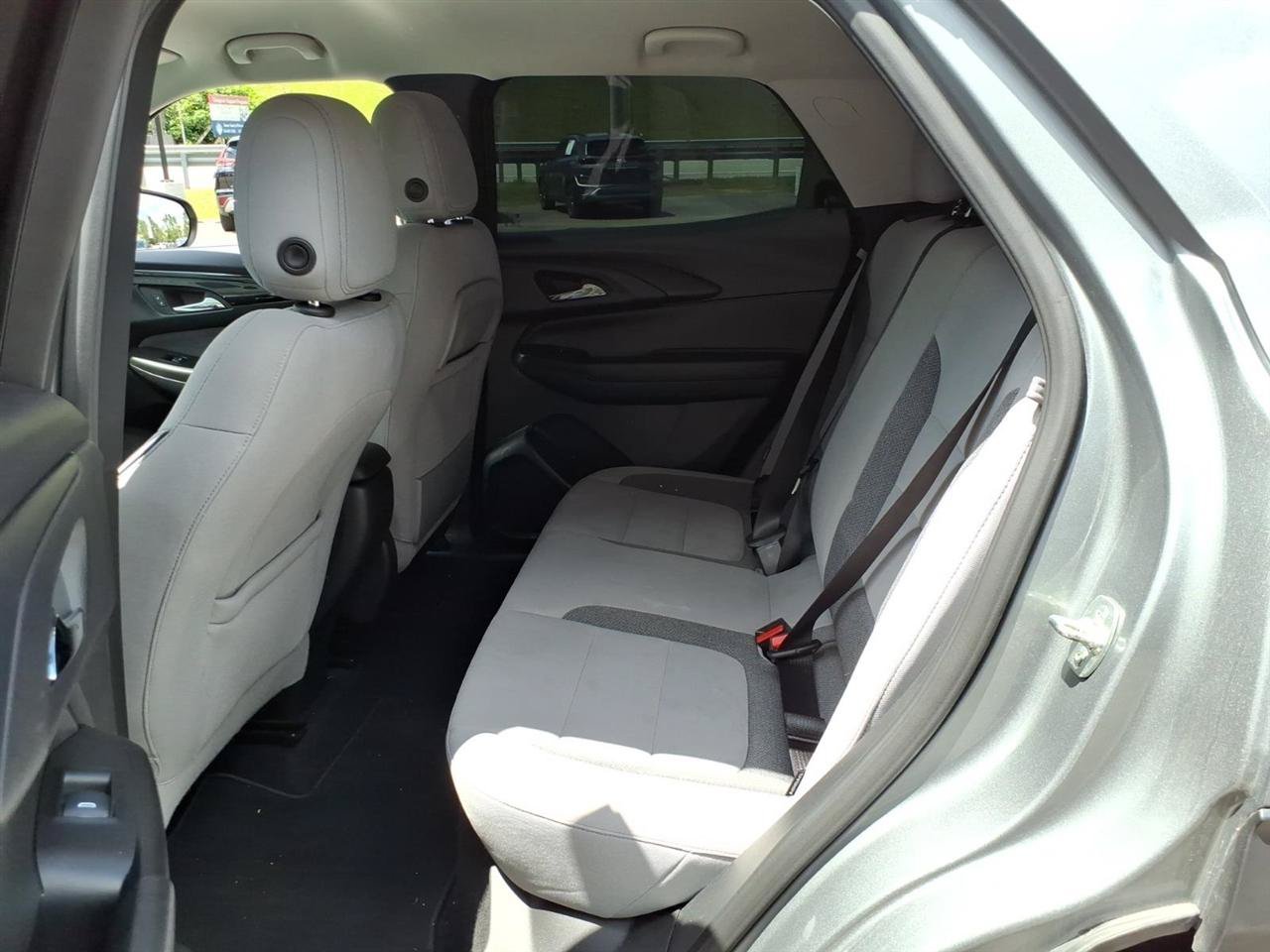 Used 2025 Chevrolet TrailBlazer LT FWD image 7