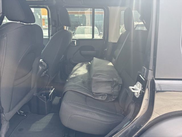 Used 2022 Jeep Wrangler Unlimited Sport image 13