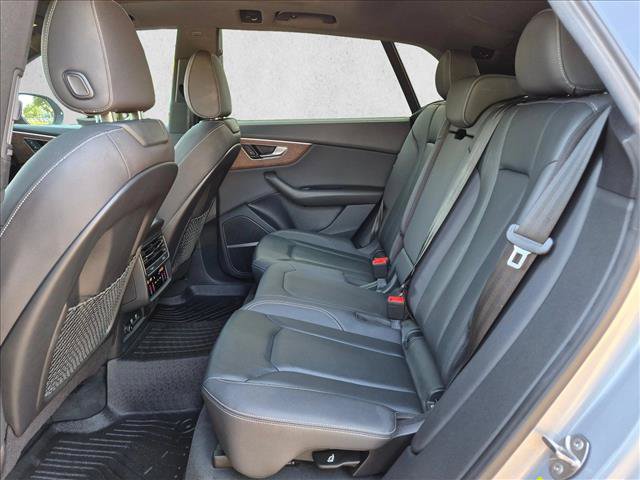 Used 2020 Audi Q8 Prestige w/ Prestige Package AWD/4WD image 20