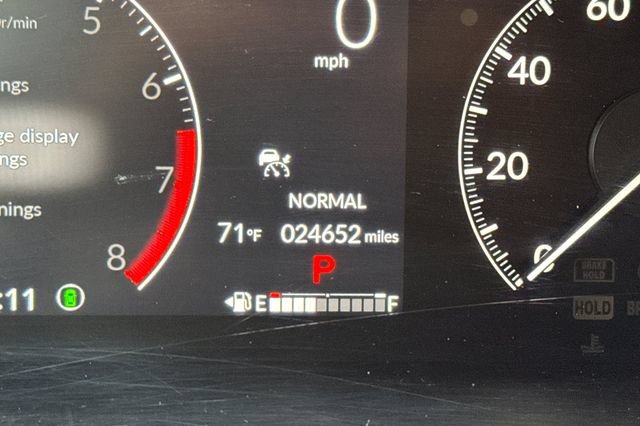 Used 2025 Honda CR-V LX image 41