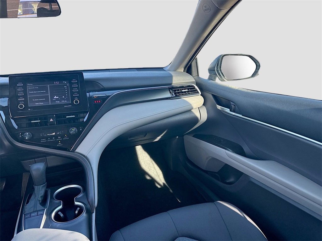 Used 2024 Toyota Camry LE image 23