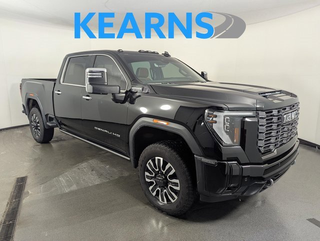 Used 2025 GMC Sierra 2500 Denali Ultimate image 1