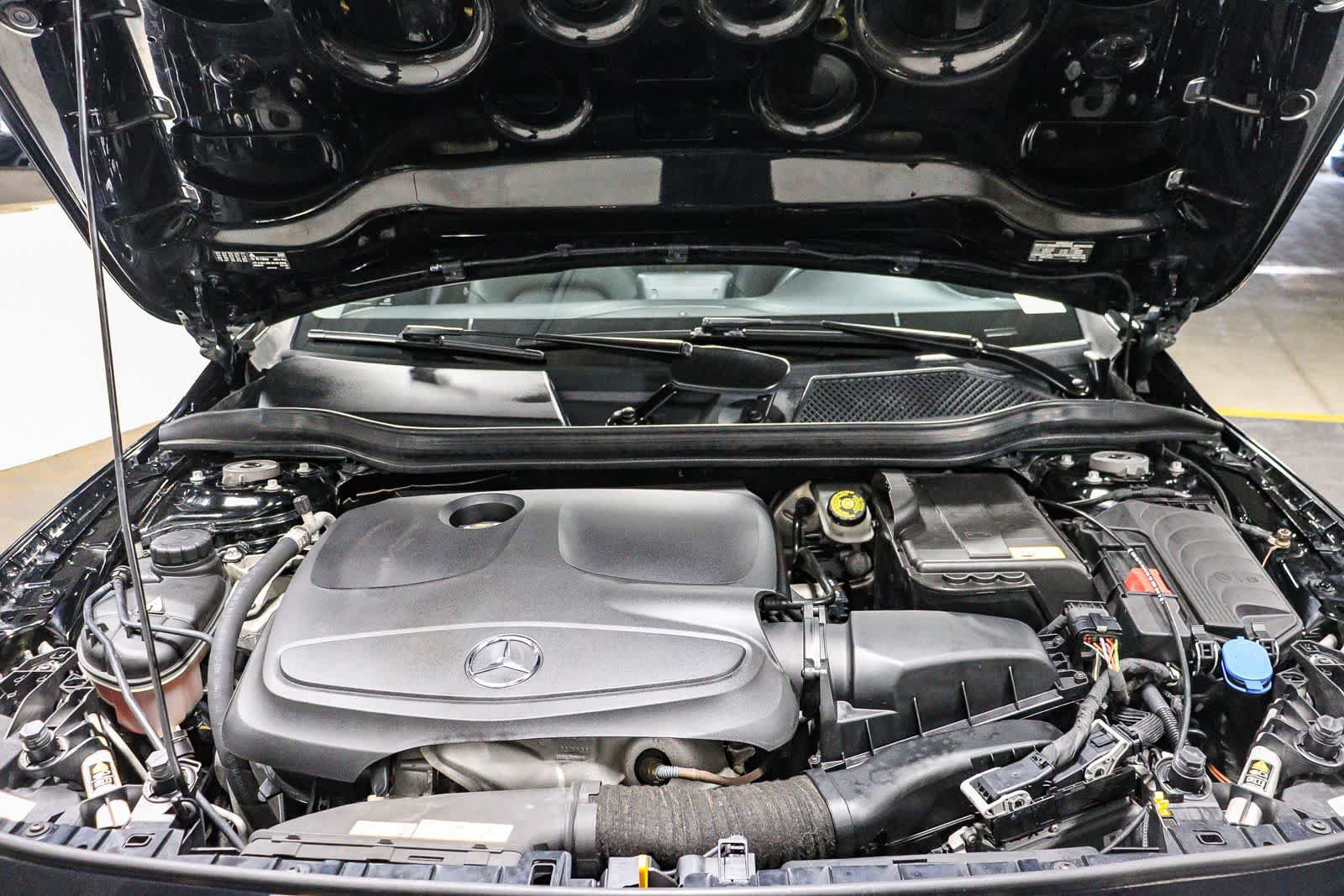 Used 2015 Mercedes-Benz GLA 250 image 27