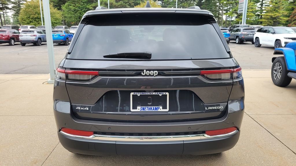 New 2025 Jeep Grand Cherokee Laredo w/ Luxury Tech Group I image 7