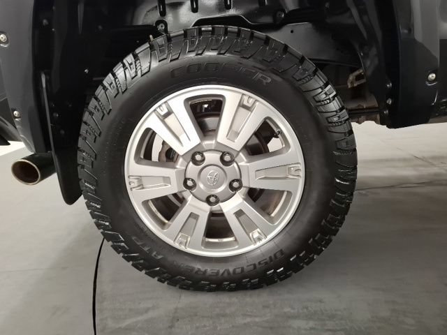 Used 2015 Toyota Tundra 1794 Edition AWD/4WD image 10