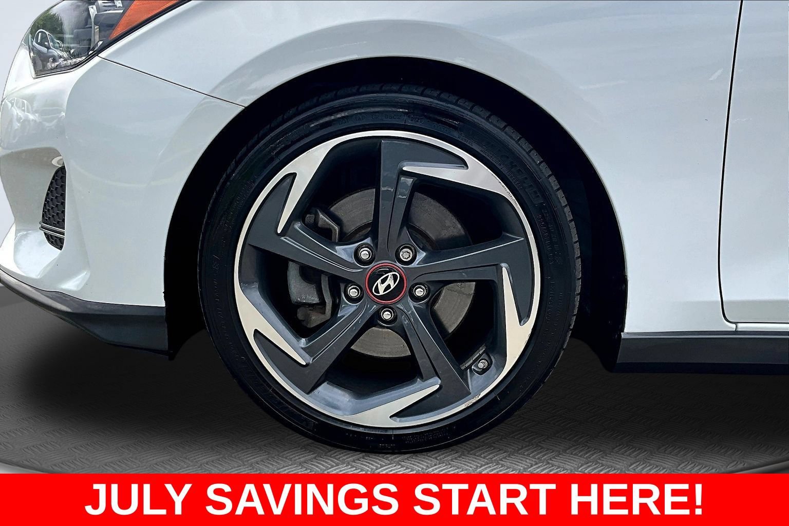 Used 2019 Hyundai Veloster Turbo FWD image 37