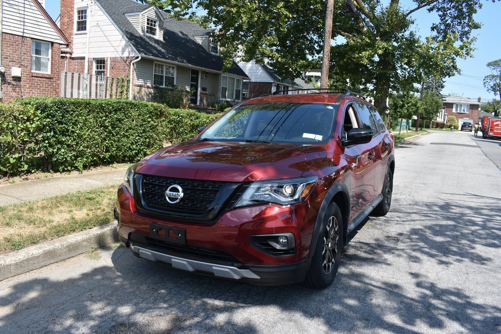 Used 2020 Nissan Pathfinder SV w/ Rock Creek Edition image 2