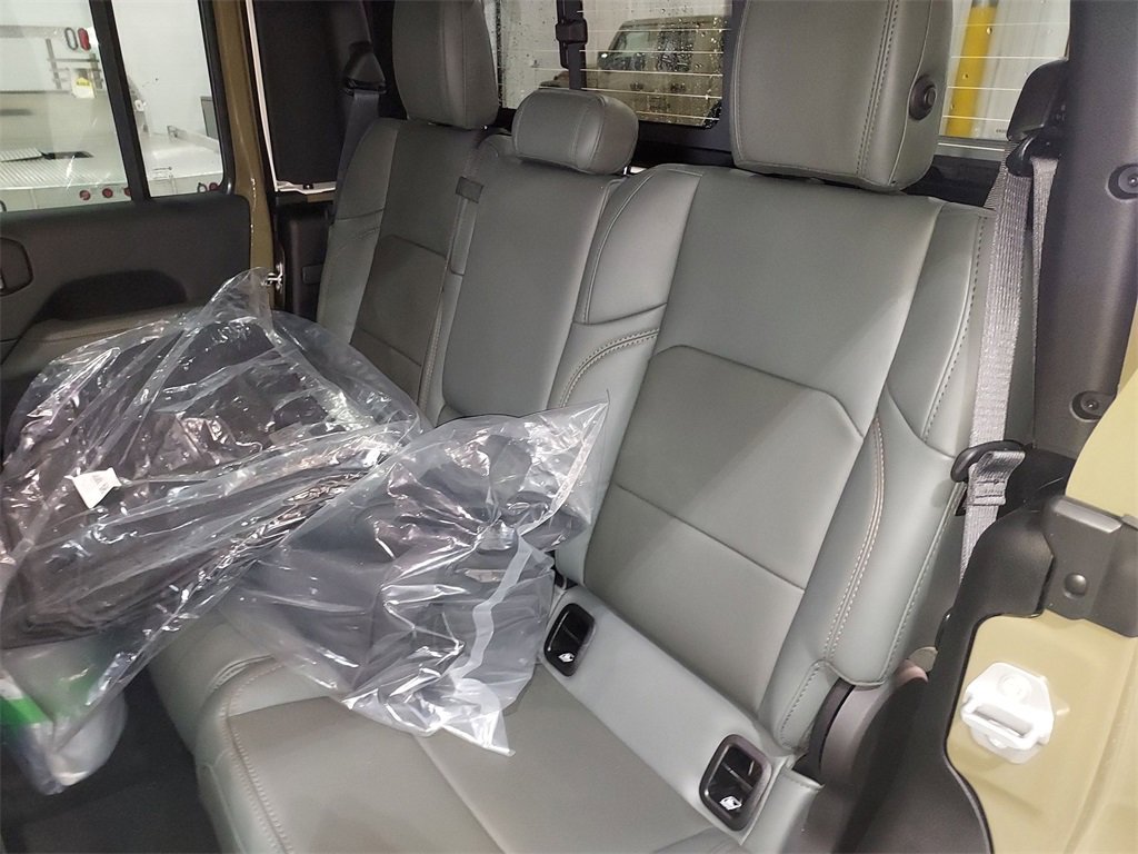 New 2026 Jeep Gladiator Mojave image 28