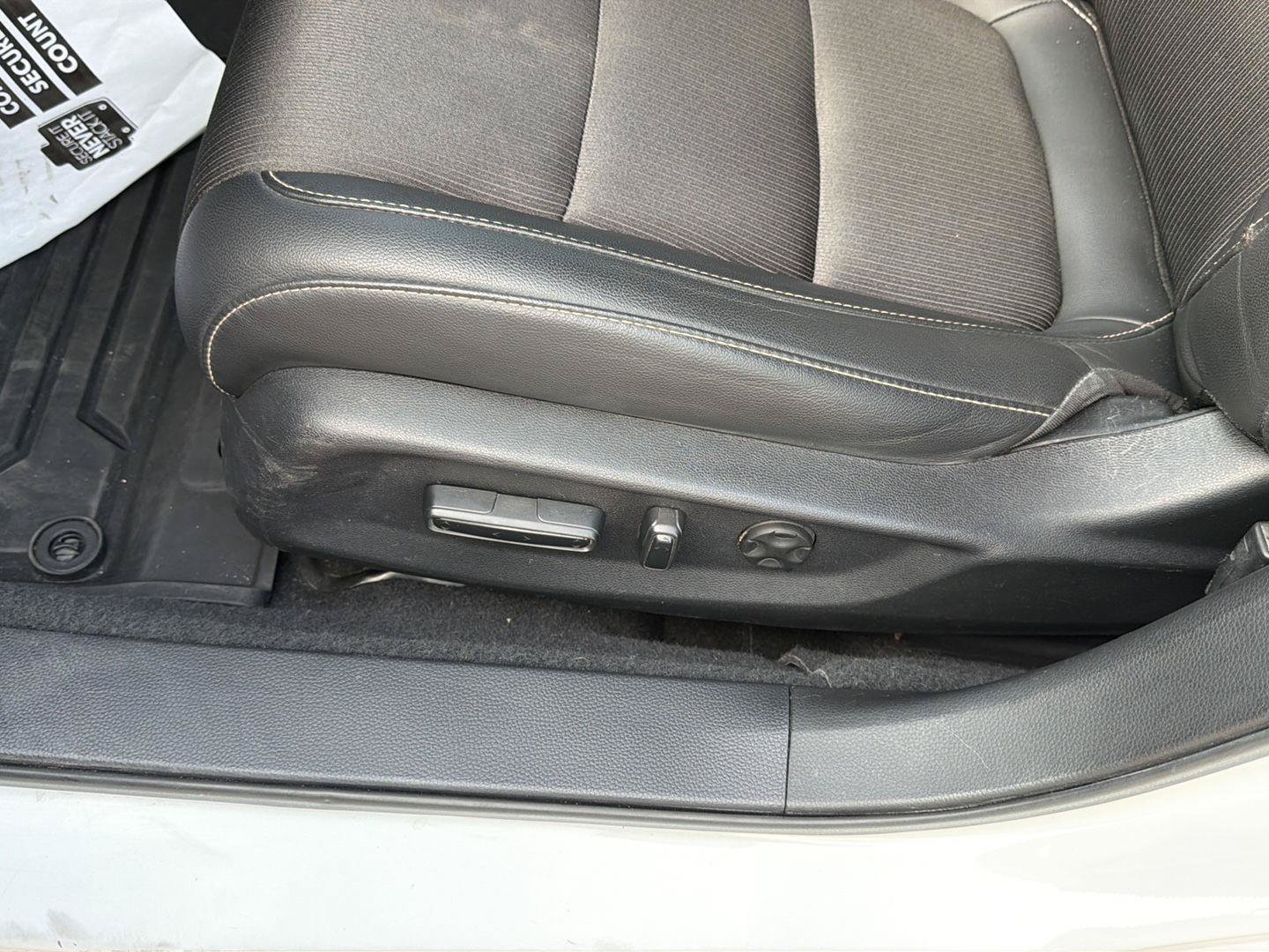 Used 2021 Honda Accord Sport image 12