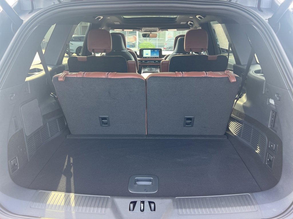New 2025 Lincoln Aviator Reserve w/ Equipment Group 201A image 19