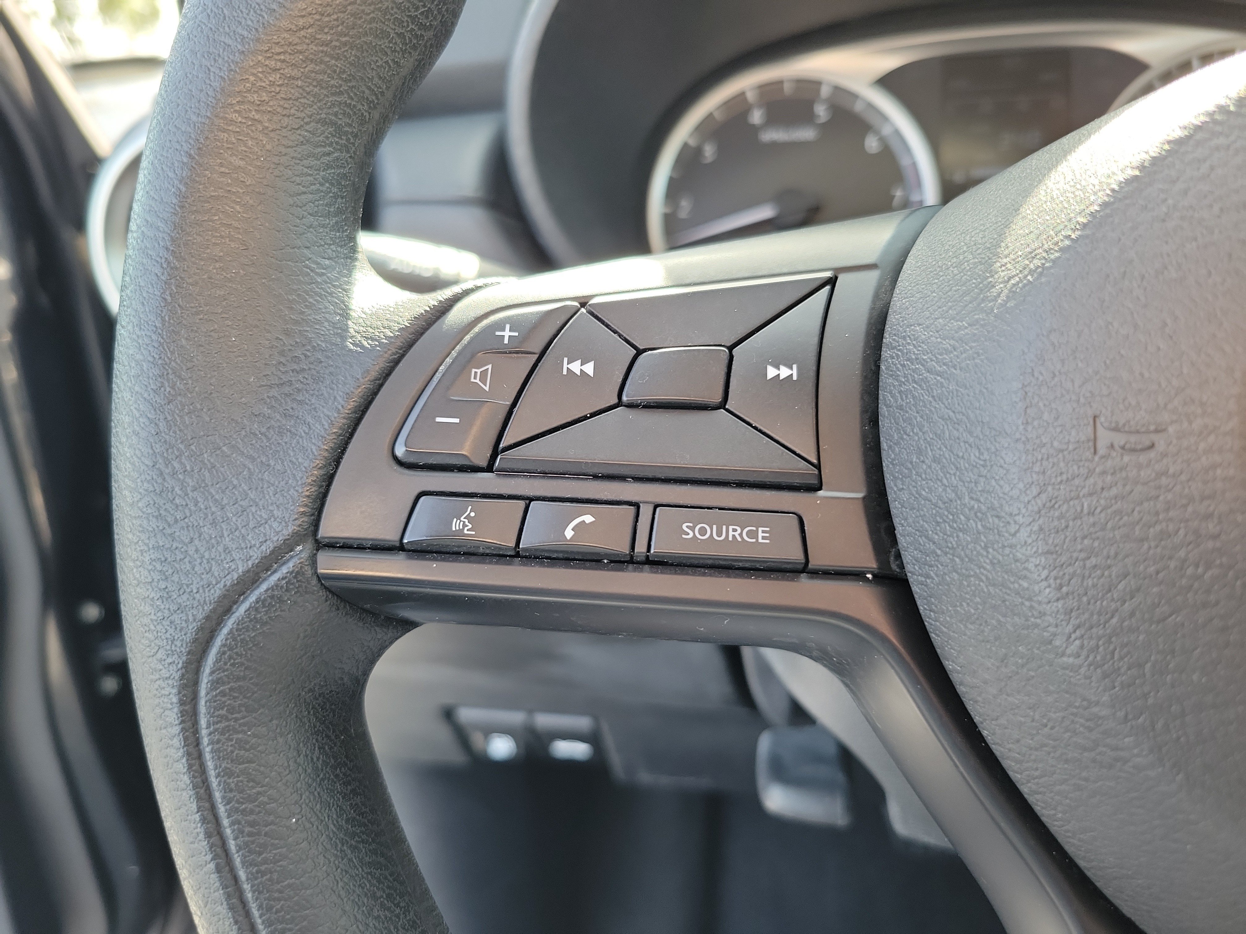 Used 2024 Nissan Versa S w/ S Plus Package FWD image 20