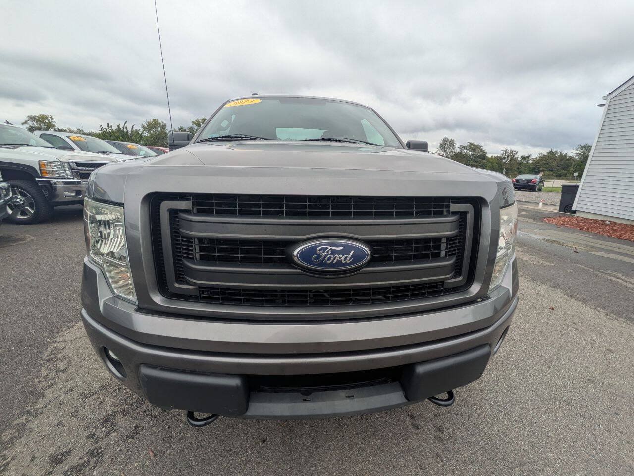 Used 2013 Ford F150 STX w/ Mid Equipment Group AWD/4WD image 5