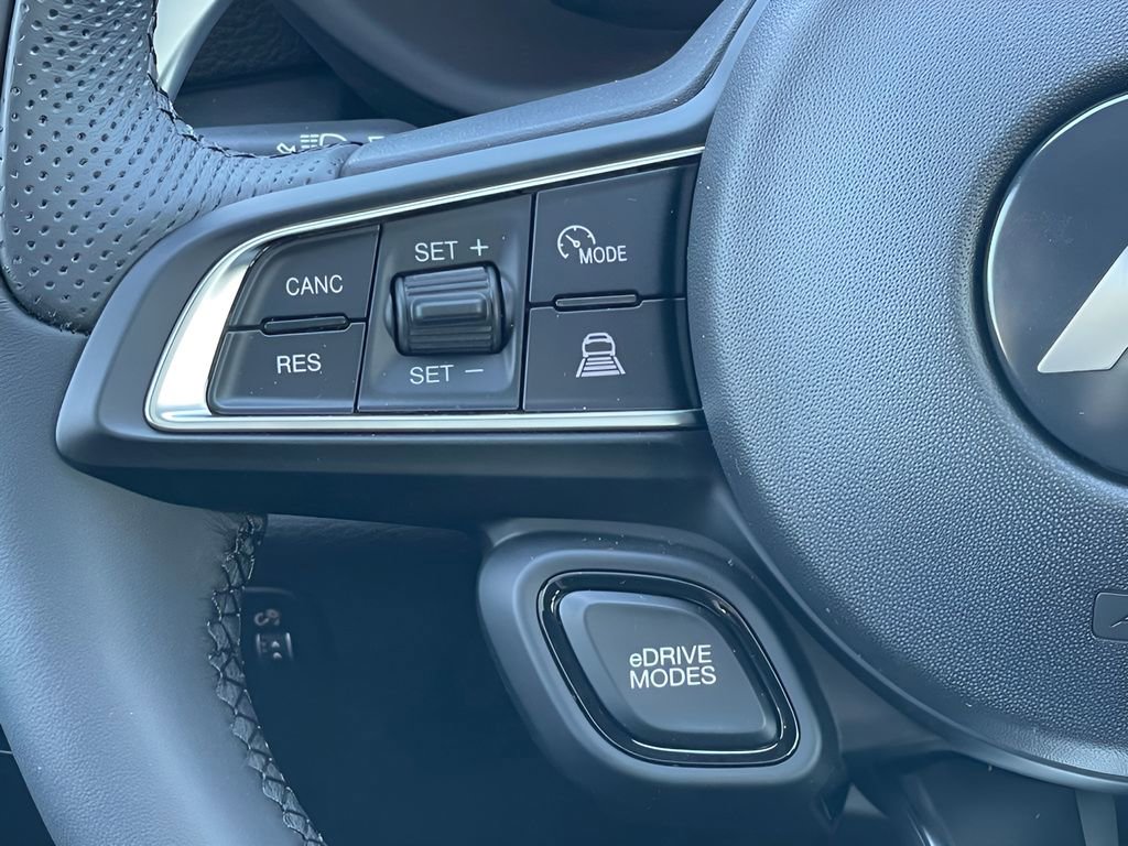 New 2025 Dodge Hornet R/T image 17