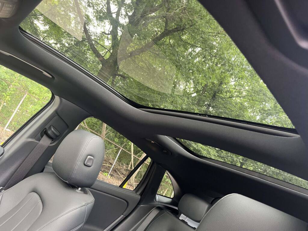 New 2026 Mercedes-Benz GLA 250 4MATIC image 5