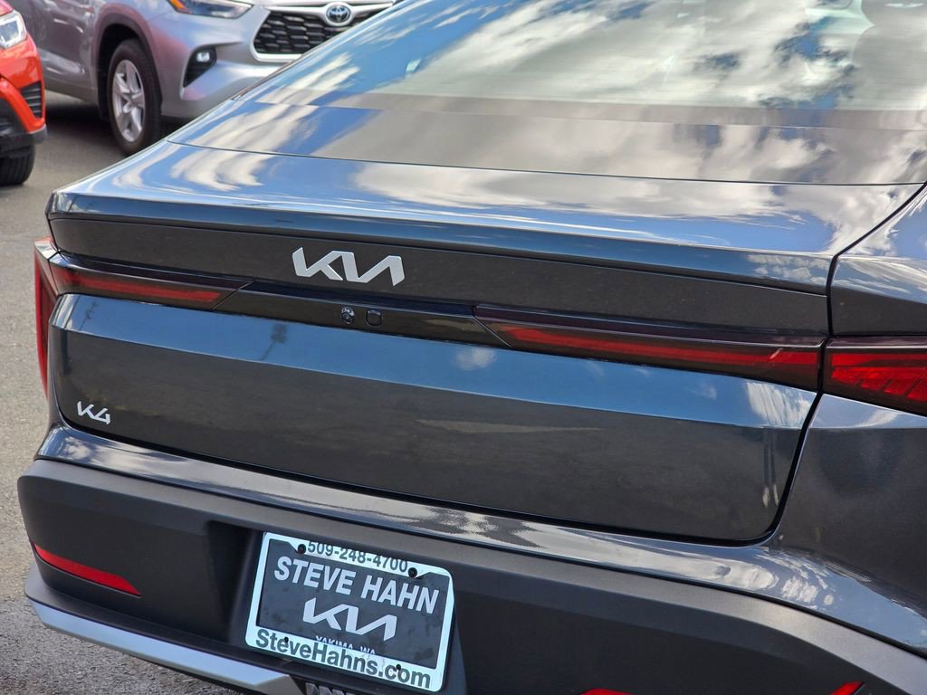 Used 2025 Kia K4 FWD image 13