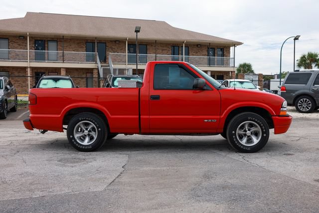 Used 2000 Chevrolet S10 Pickup LS w/ Preferred Equipment Group RWD image 16