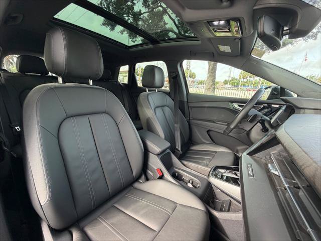 Used 2024 Audi Q4 e-tron Premium w/ Convenience Package AWD/4WD image 8