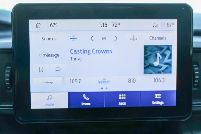 Used 2022 Ford Explorer XLT image 27